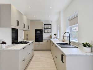 Photo 13- click for photo gallery